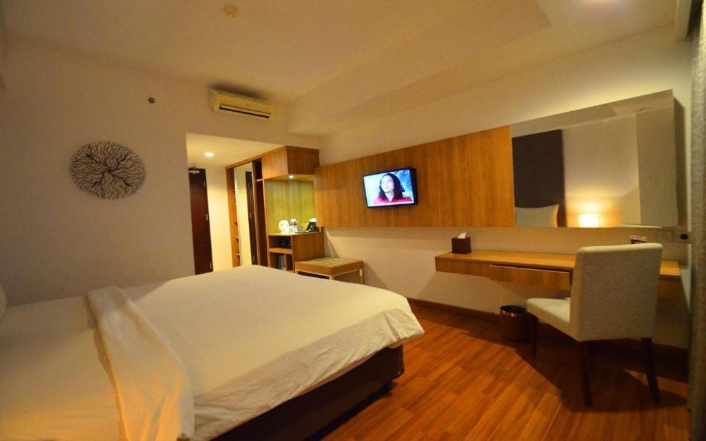 Arch Hotel Bogor Exterior foto